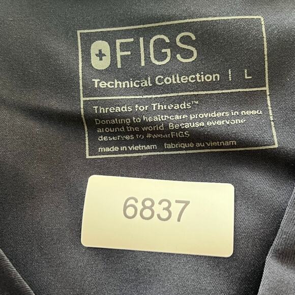 FIGS Technical Collection Scrub Top Womens Sz L Blue Gray 2 pocket - Picture 6 of 8